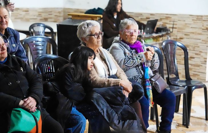 Cine gratis en Banfield: una tarde para abuelos y nietos