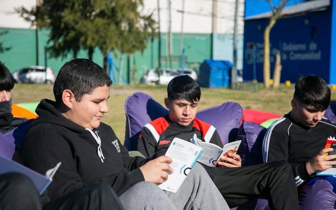 Clubes de lectura para adolescentes en Lomas: cómo anotarse