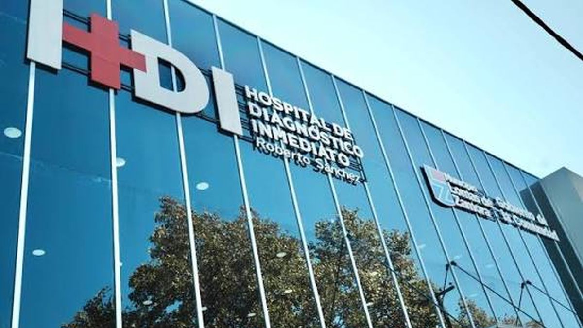 Chequeos médicos gratuitos en el HDI de Banfield Vecinos anotados para realizarse chequeos médicos gratuitos en el HDI de Banfield