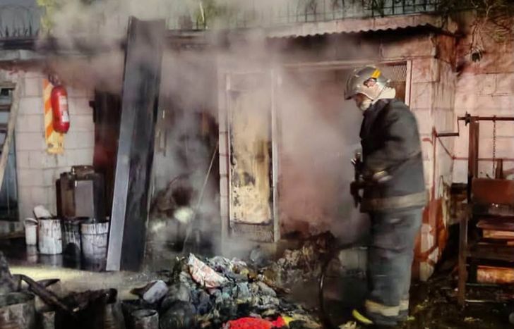 Incendio en una metalúrgica de Llavallol: no hubo heridos