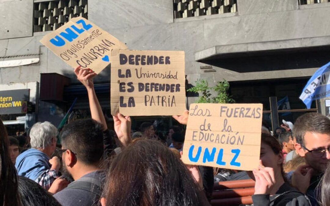 Gremios de la UNLZ se movilizan hoy en Plaza Grigera