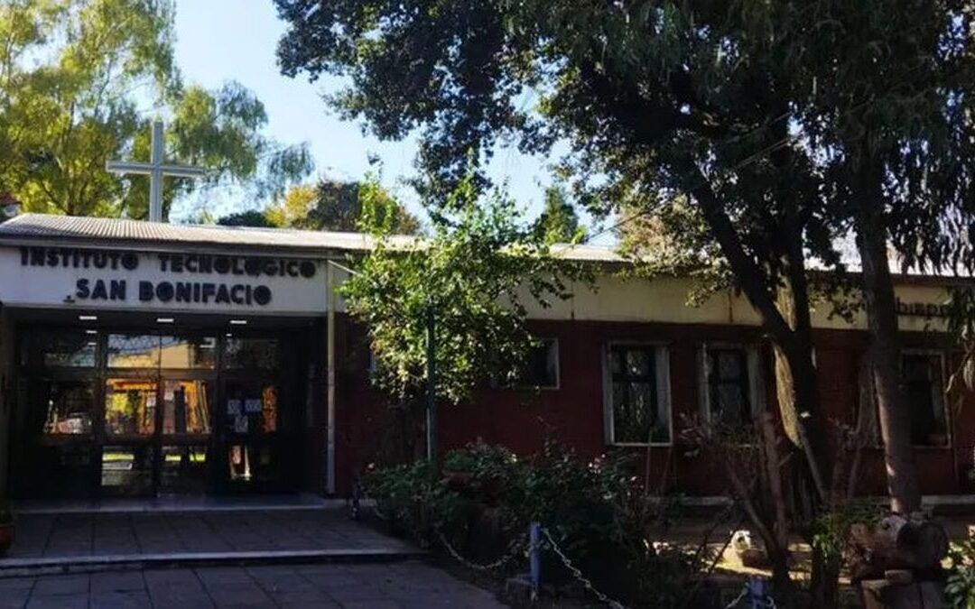Estudiantes de Lomas avanzan en CANSAT para crear un satélite